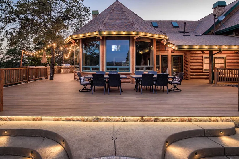 Country Side deck, detail